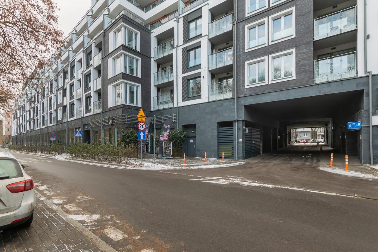 Luxurious Apartment Nadmorskie Tarasy Kolobrzeg By Renters Prestige Exterior foto